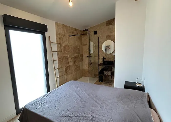 Charmante Petite Maison Mours-Saint-Eusebe
